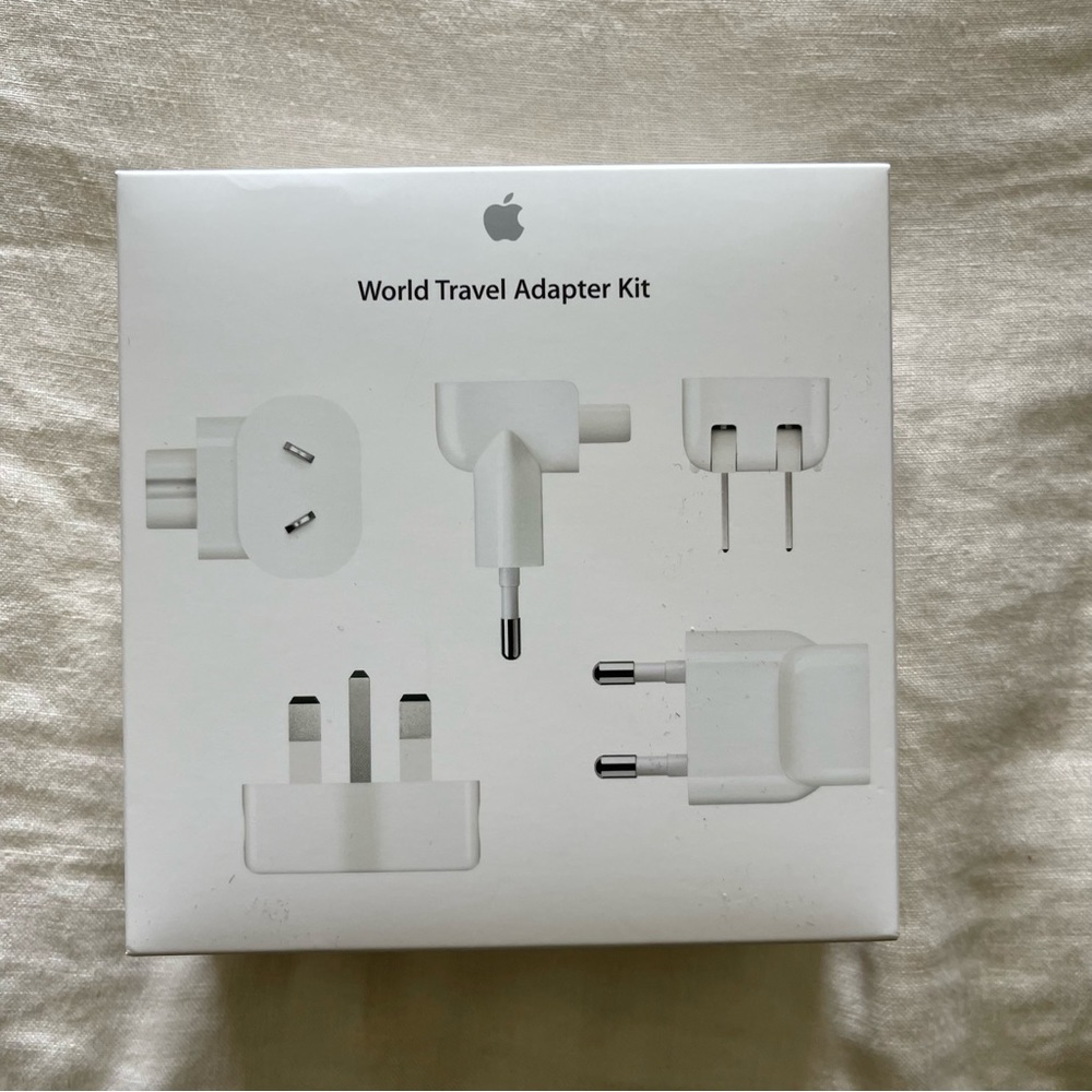 Apple World Travel Kit